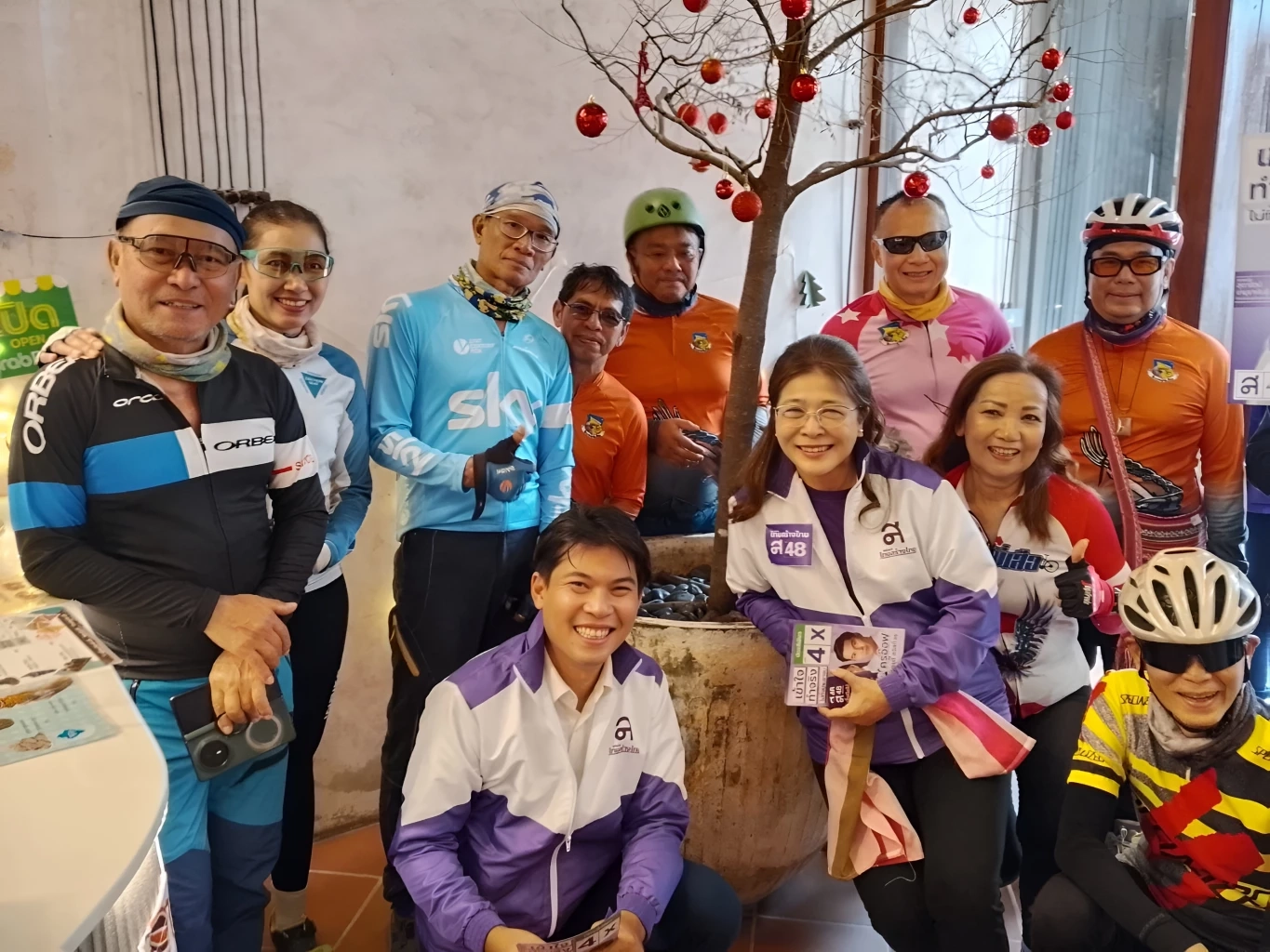 "สุดารัตน์" ลุยอุบลฯ ปลุกกระแส "ปราบโกงวาระแห่งชาติ" ให้อำนาจ "ประชาชน" เข้าชื่อไล่ออกทันที