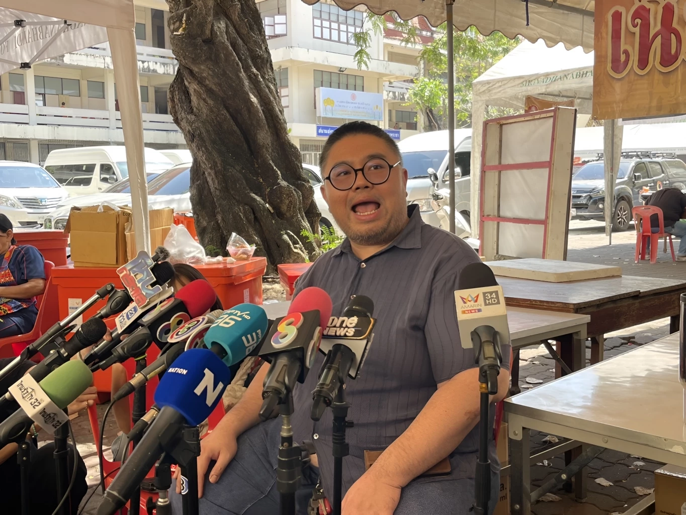 "อ.จตุรงค์" พ้อเหมือนถูกหลอกใช้ ข้อเท็จจริง "ทนายแก้ว-สาว19" ไม่ตรงกัน มอง เงินเป็นเพียงข้อแม้