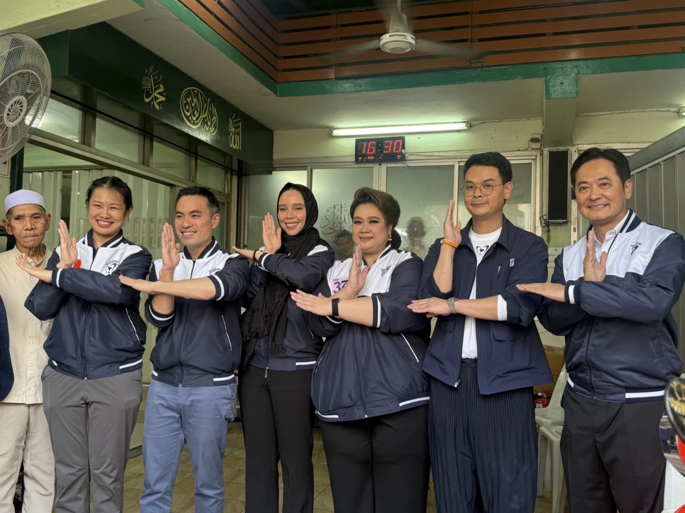 "ซาบีดา" ลุยชุมชนมุสลิมราชเทวีช่วย "ดร.ส้ม-พัชรินทร์" หาเสียง