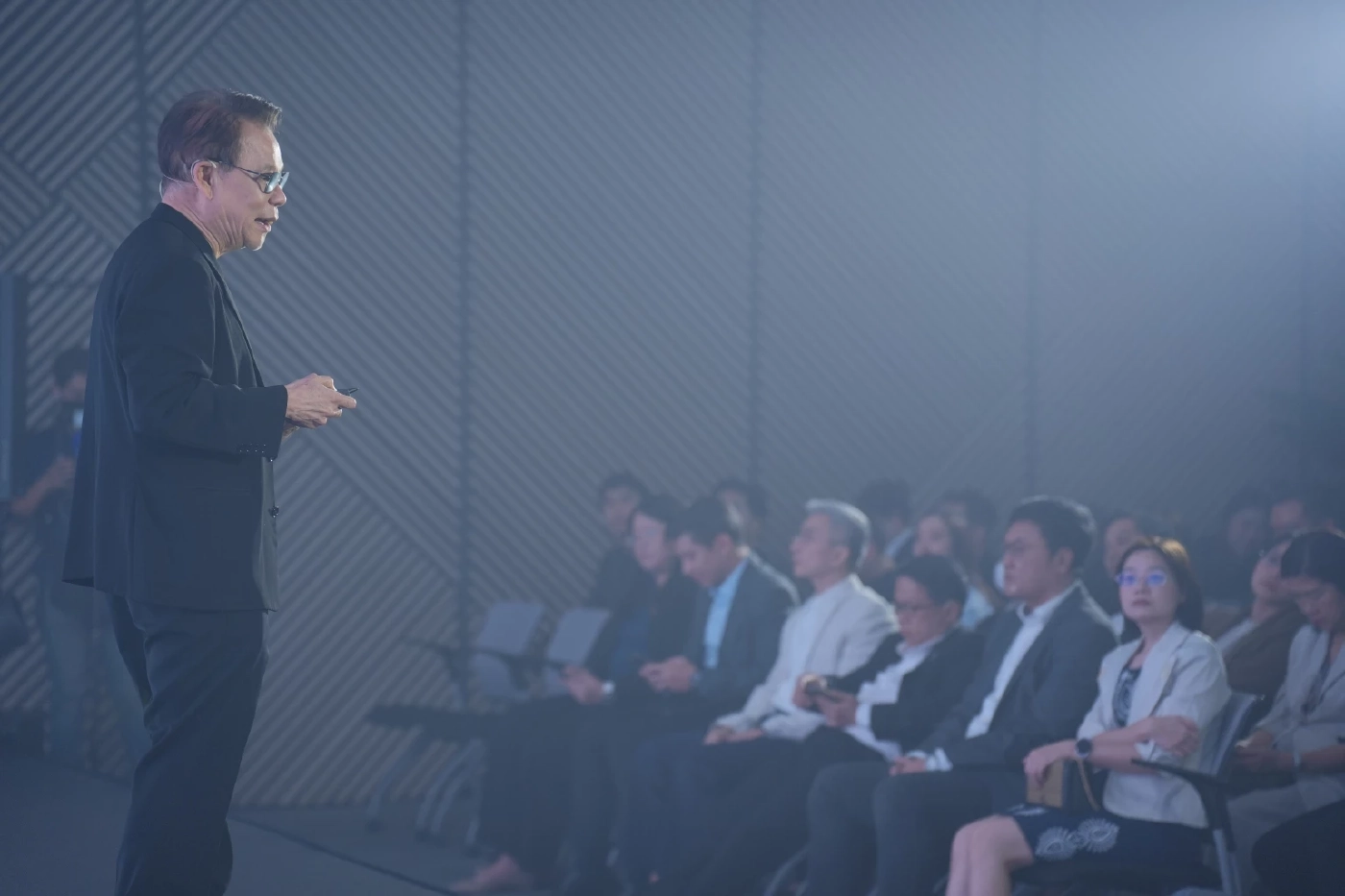 อำพลฟูดส์ อัปเลเวลธุรกิจปี 2026 ชู 5 Ups รุกตลาด Non-Food และธุรกิจสัตว์เลี้ยง