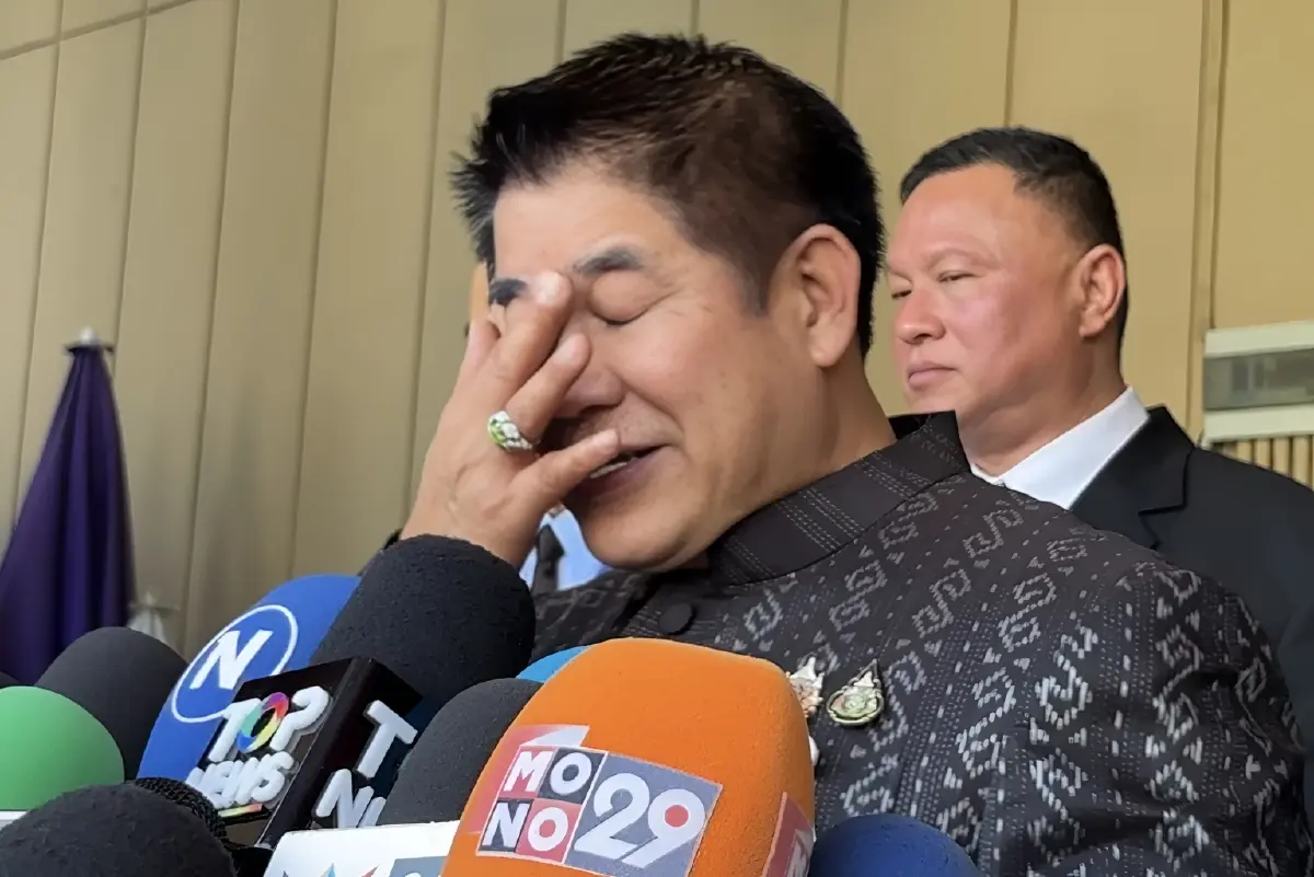 ปาดน้ำตา! "ธรรมนัส" ตกใจ "ลุงป้อม" ลาออก "หัวหน้าพรรคพลังประชารัฐ"