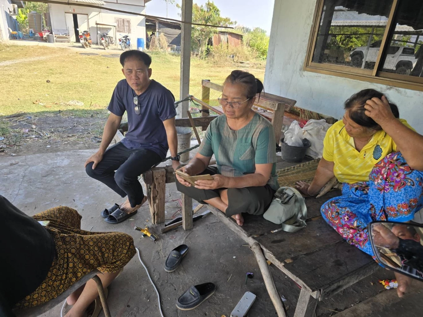 ญาติโล่งใจ หลัง 3 พ่อแม่ลูกมีชื่อปรากฏเสียชีวิตจาก "เครนถล่มรถไฟ" พบแค่บาดเจ็บ