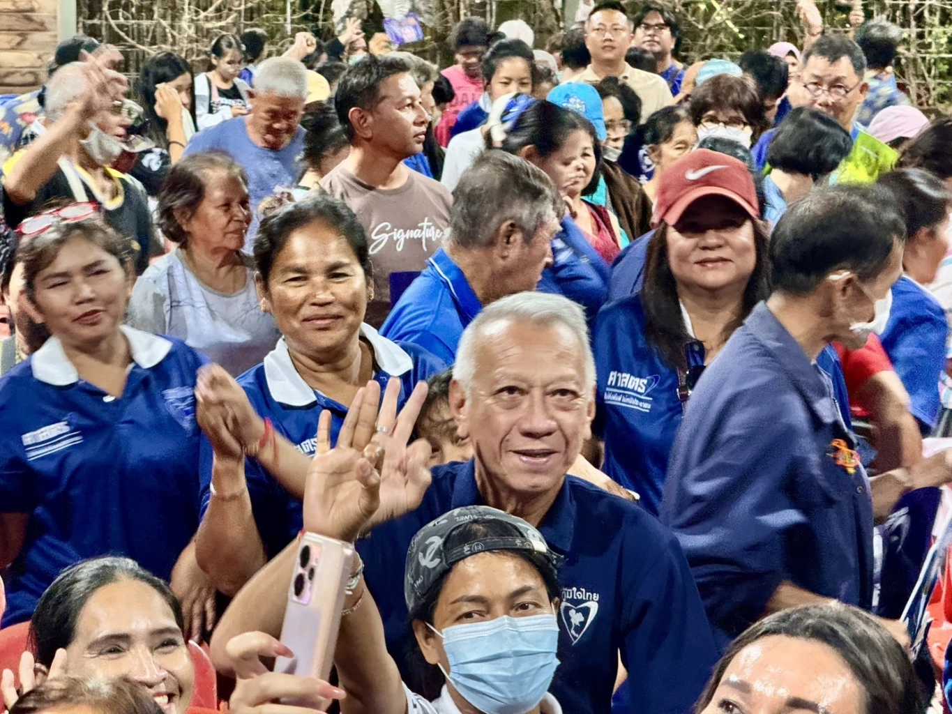 “พิพัฒน์” ปักธงหาดใหญ่ ลุยเวทีเขต 2 หนุน “ศาสตรา” ลั่นขอทวงคืนโอกาส 30 ปี