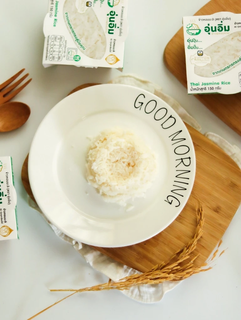 “อุ่นอิ่ม” โมเดลข้าวพร้อมทาน เปลี่ยนข้าวสารชุมชนสู่สินค้ามูลค่าสูง