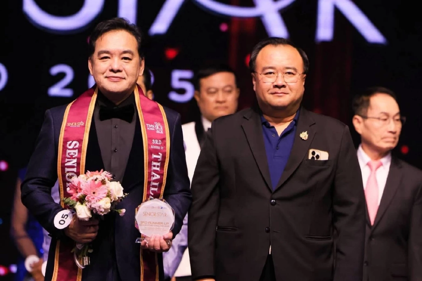 ดาววัยเก๋า! “แม่วรรณ–พ่อแดง” คว้ามงกุฎ Senior Star Thailand 2025