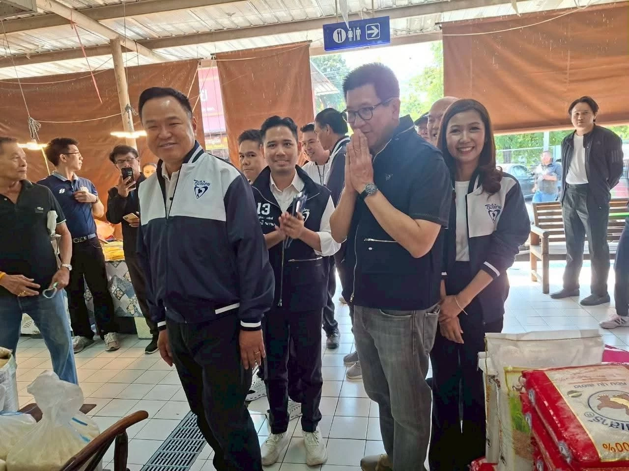 ผู้สมัคร สส.ภท.ปลื้ม! คนกรุงเทพฯ ตอบรับ “ศุภจี-สีหศักดิ์”