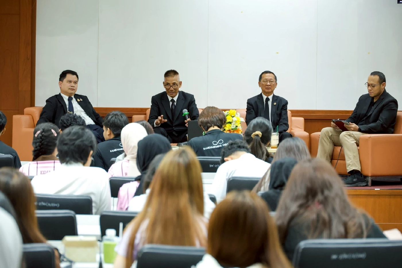 "อดีตรองแม่ทัพ2" มองไทย-กัมพูชา "มีปะทะรอบ 3 แน่" ดูได้จากขุด "คูเลต-ทำบังเกอร์"