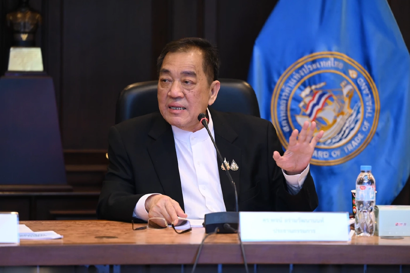 ดร.พจน์ อร่ามวัฒนานนท์ ประธานกรรมการหอการค้าไทยและสภาหอการค้าแห่งประเทศไทย