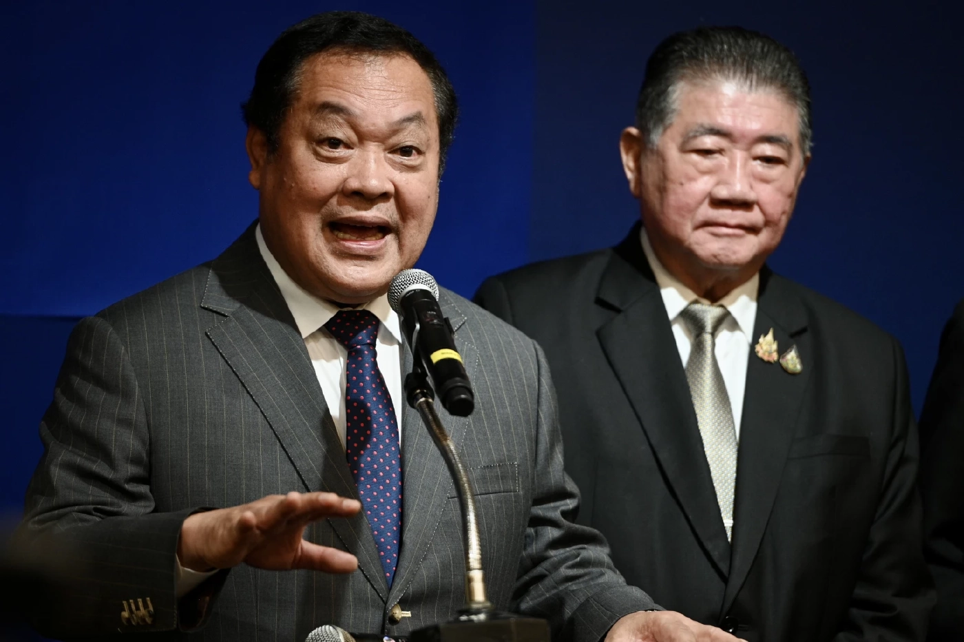 พ.ต.อ.ทวี - นายภูมิธรรม