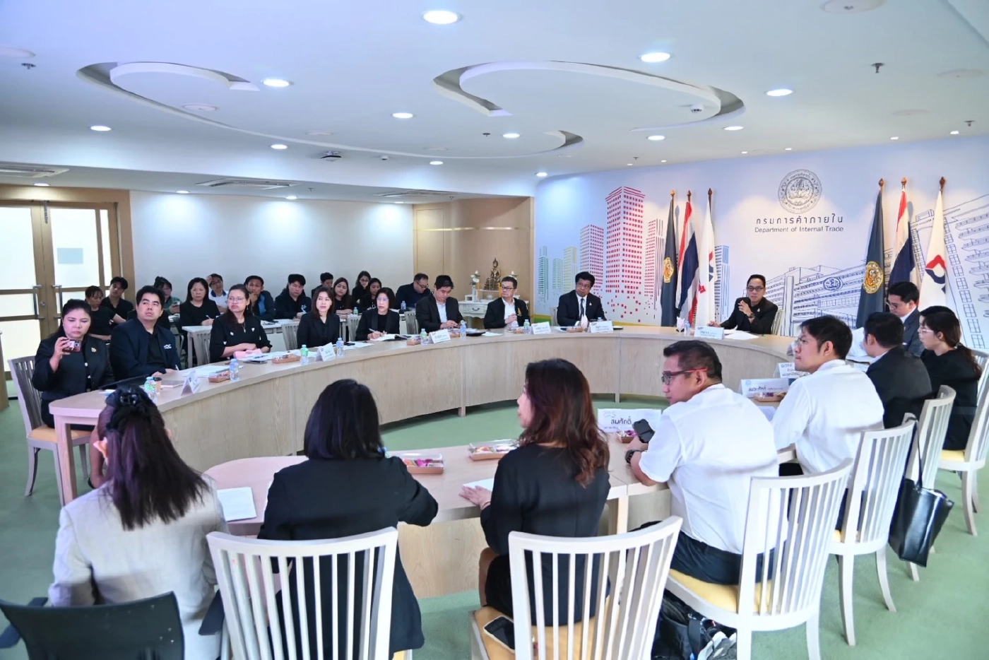 พาณิชย์เกาะติดผลผลิตทุเรียนไทย ปั้นภาพลักษณ์ดันรายได้เกษตรกร