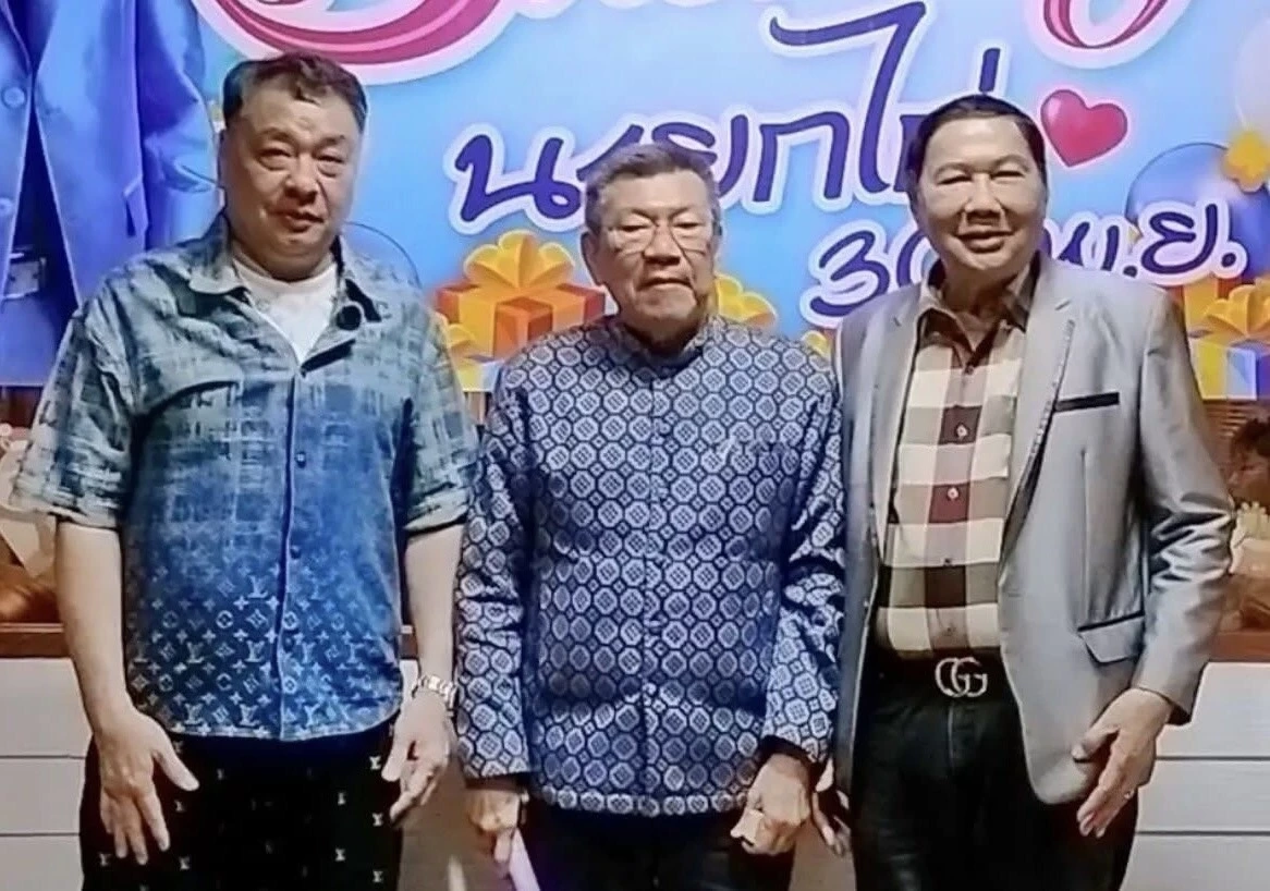 นายกไก่-กิตติ อิทธิ ศิริลัทธยากร และต้อย แปดริ้ว รวมใจสู้เพื่อไทย