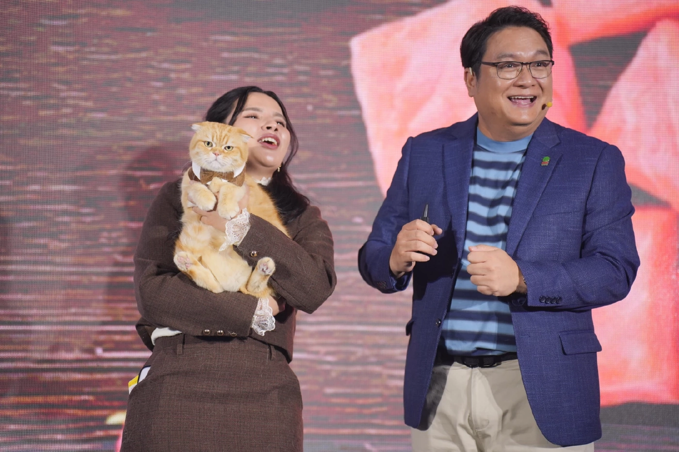 อำพลฟูดส์ อัปเลเวลธุรกิจปี 2026 ชู 5 Ups รุกตลาด Non-Food และธุรกิจสัตว์เลี้ยง