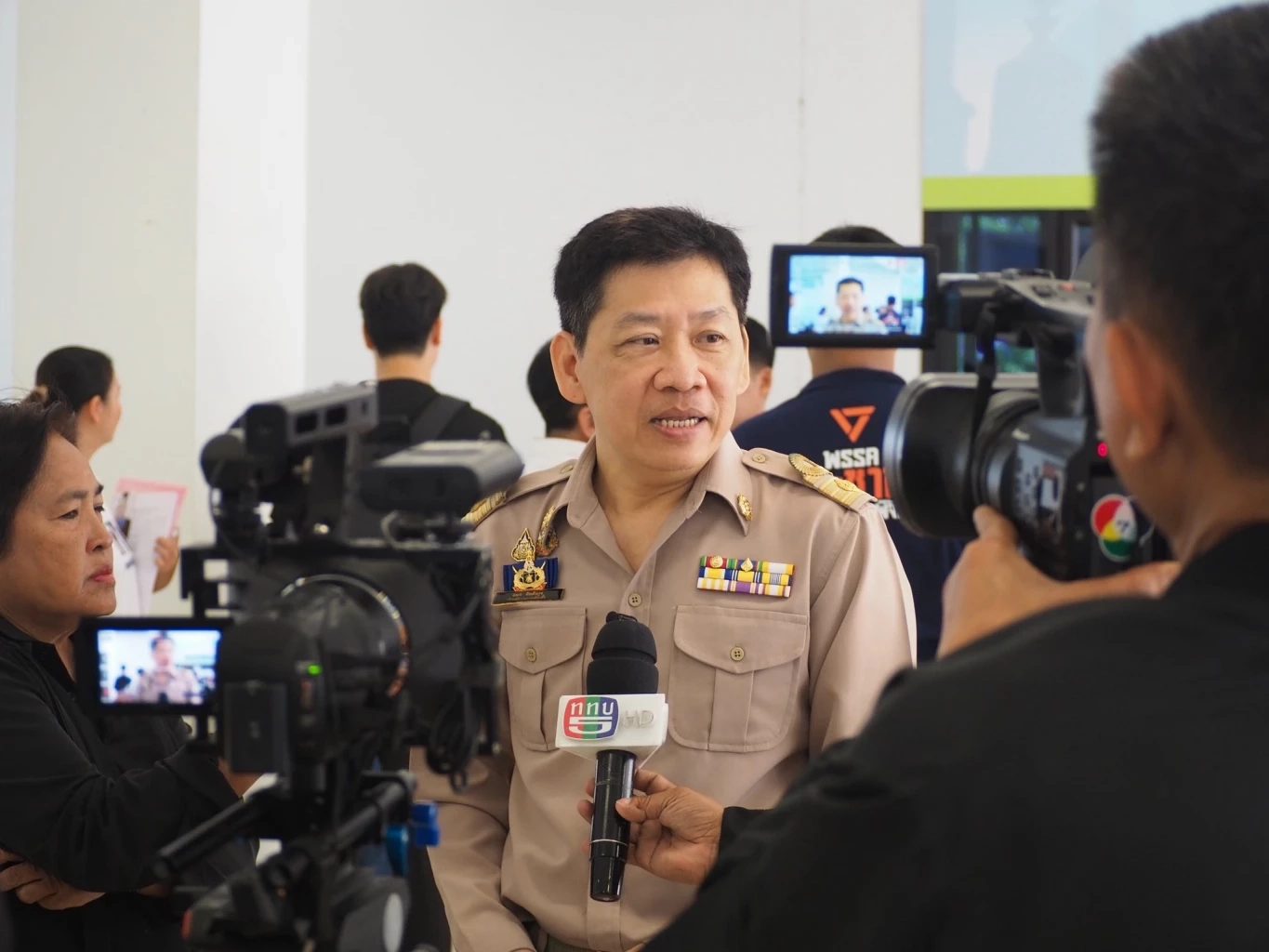 นายอมร รัชตังกูร ผู้อำนวยการสำนักงานคณะกรรมการการเลือกตั้งประจำจังหวัดพิจิตร (ผอ.กกต.พิจิตร) 