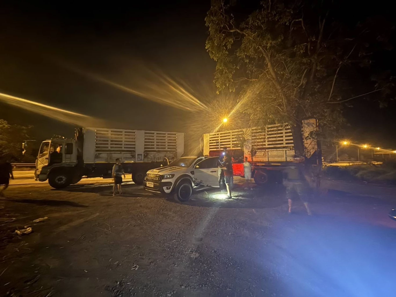 สืบ 6 ซุ่มล็อกเป้าหมายกลางดึก รถขนยาไอซ์บิ๊กล็อต 141 กิโลฯ