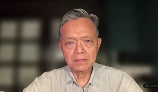 อาจารย์กฤษฎา บุญเรือง นักวิชาการอิสระชาวไทย ซึ่งพำนักอยู่ที่รัฐจอร์เจีย สหรัฐอเมริกา