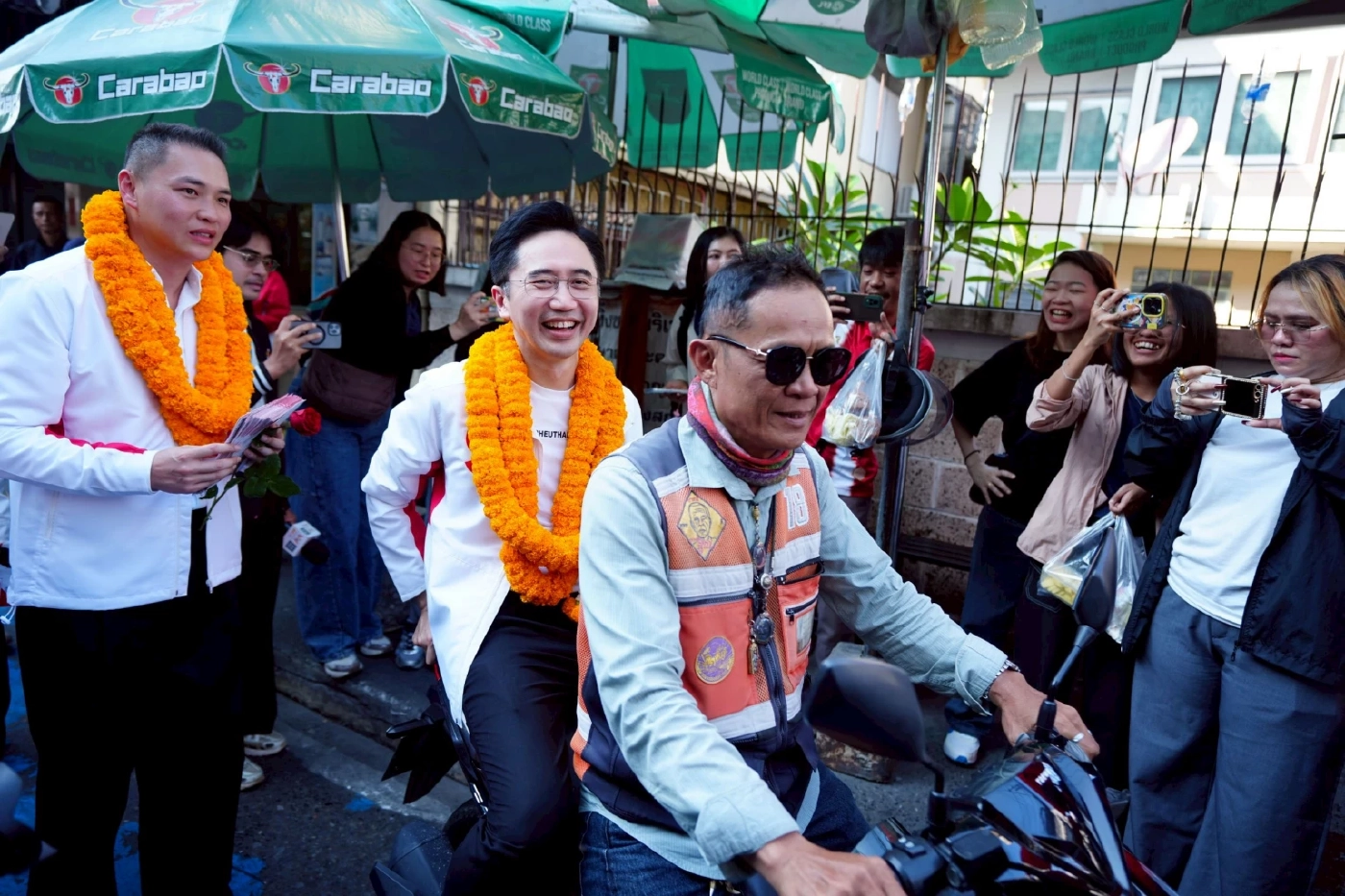 ชาวสำโรงตะโกนเรียกนายก “ยศชนัน” มั่นใจกวาดคะแนนแซงพรรคส้ม