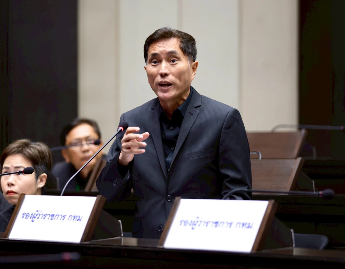 "ชัชชาติ" ของบเพิ่ม 4 พันล้าน จ่ายหนี้เดินรถไฟฟ้า "สายสีเขียว"