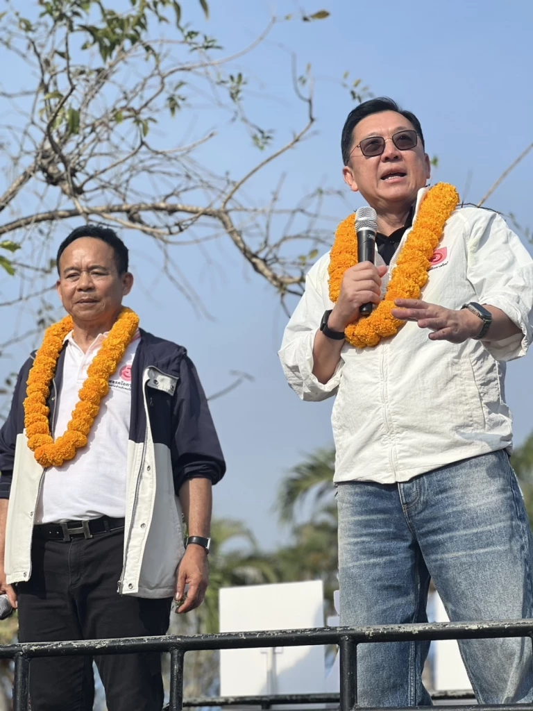 “จตุพร” โชว์วิสัยทัศน์ที่ชุมพร ชูรัฐสวัสดิการ – แช่แข็งหนี้