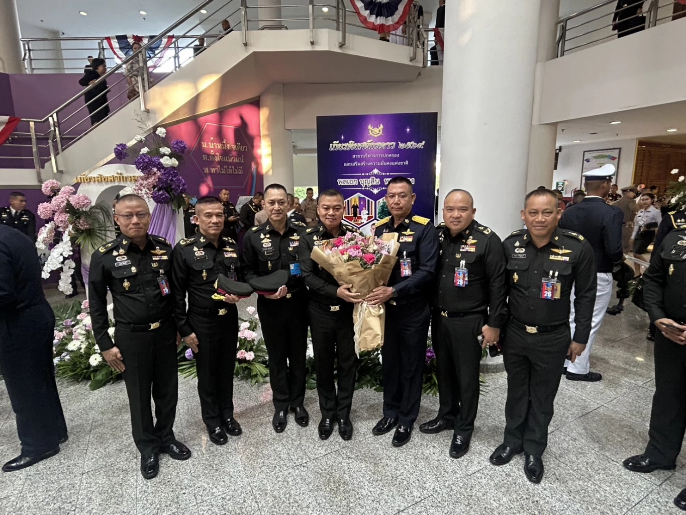 รร.เตรียมทหาร คึกคัก ศิษย์เก่าตบเท้าร่วมวันครบรอบปีที่ 68 มอบรางวัล "เกียรติยศจักรดาว"