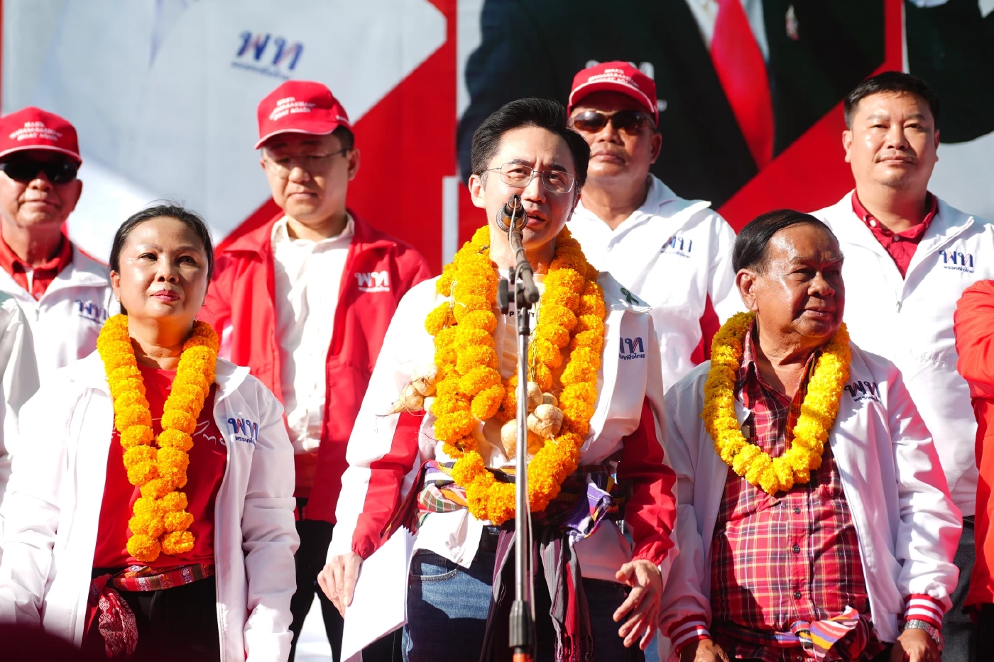 “ยศชนัน" อ้อนคนสารคาม ขอแลนด์สไลด์ 6 เขต ดัน "มันแกว" โกอินเตอร์