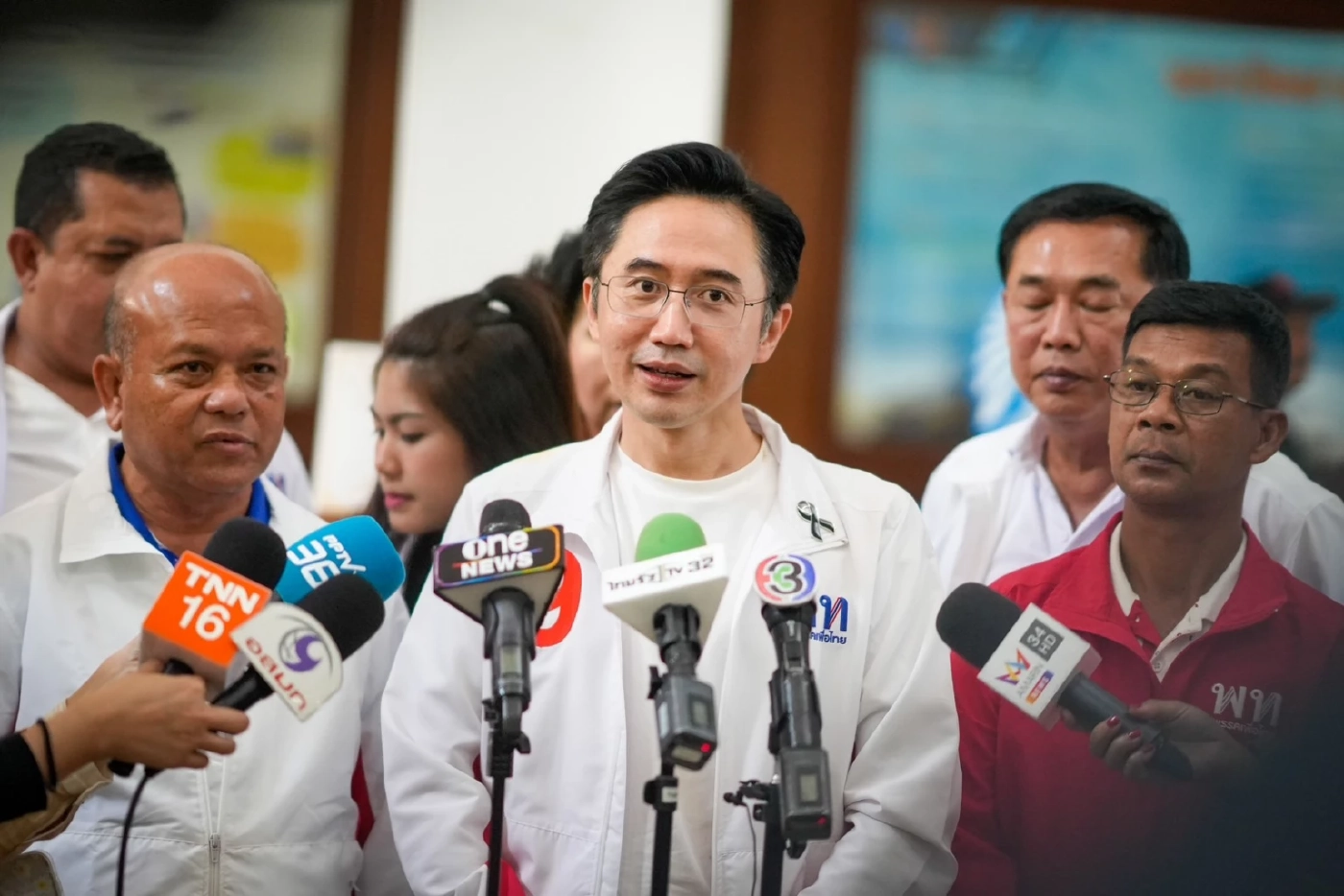 “ยศชนัน” มุ่งพัฒนาใต้ยั่งยืน ชี้โพล "เพื่อไทย" ปักธง 10 ที่นั่ง