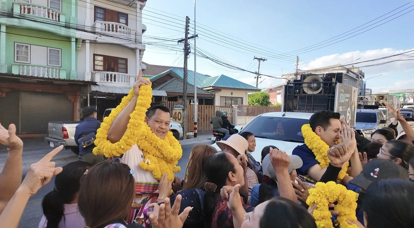 “ธนกร” จวกนโยบายเพื่อไทย แค่พูดขายฝัน ส่อเข้าข่ายพนันออนไลน์