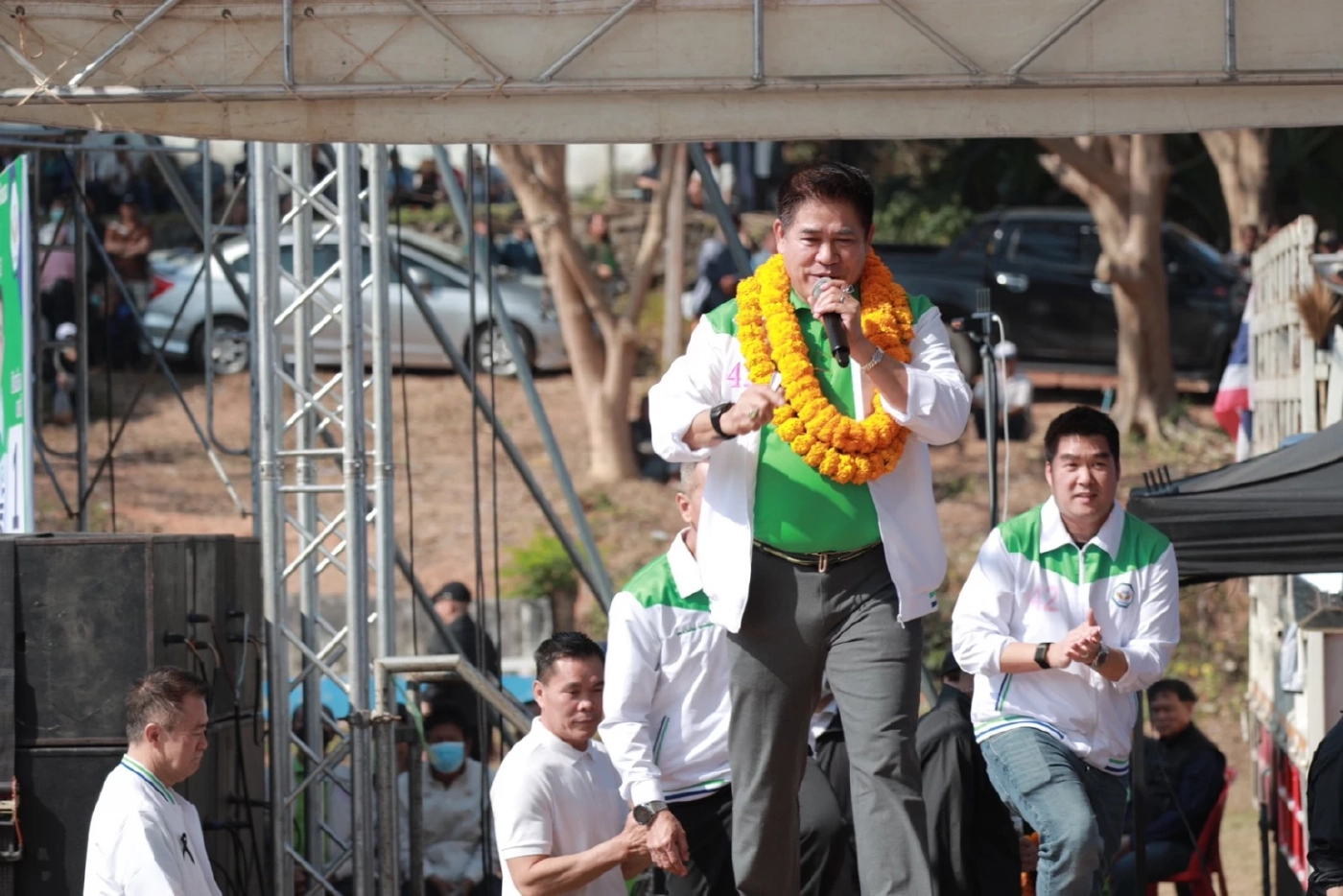 “ธรรมนัส” นำทีม กธ. บุก อ.พาน เชียงราย ลั่นไม่ขายฝัน ยกโมเดลพะเยา