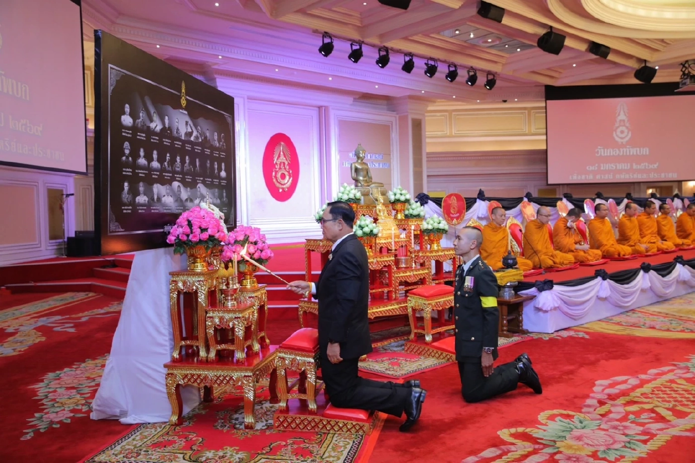 “ประยุทธ์ - อภิรัชต์” ร่วมพิธีวันกองทัพบก รำลึกวีรกรรมบรรพชนไทย