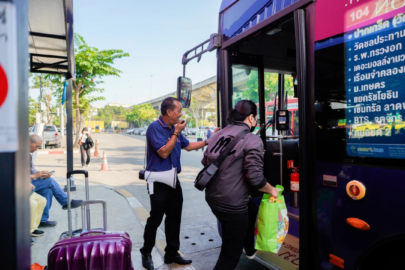 ไทย สมายล์ บัส บริการรถเมล์ไฟฟ้า 8 เส้นทาง รับ-ส่ง หมอชิต 2