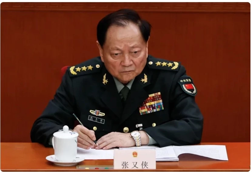 "สี จิ้นผิง" คุมกองทัพแบบเบ็ดเสร็จ "แต่ไม่ได้หยุดแค่นั้น"