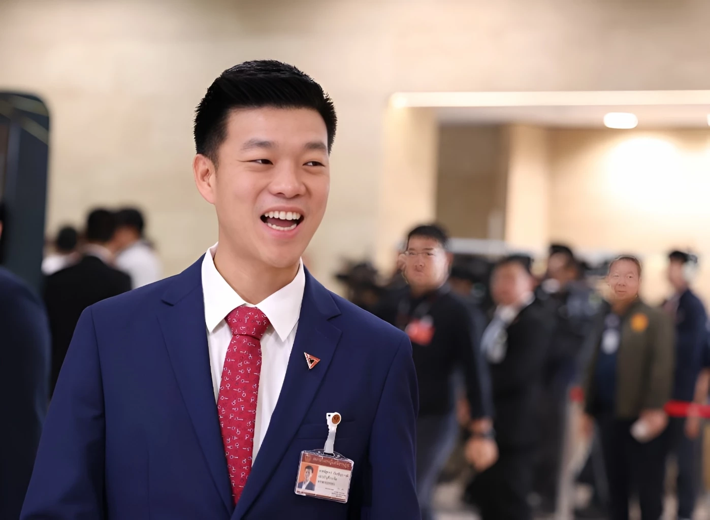 "พระปกเกล้าโพล" ชี้ 26.2% ยังไม่เห็นคนที่ใช่ "เท้ง" คะแนนนำ "อนุทิน-ยศชนัน" วัยรุ่นมองการแก้ปัญหา "สแกมเมอร์"