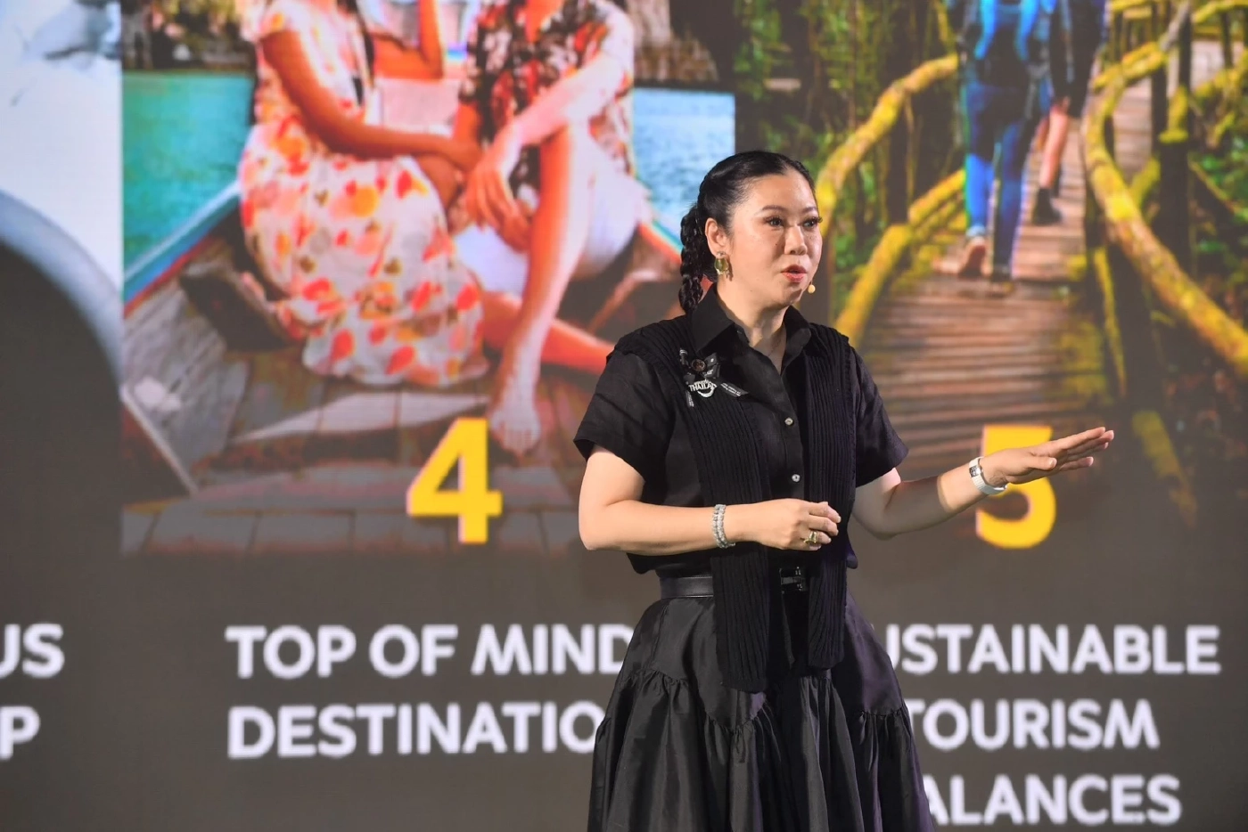 ฐาปนีย์  เกียรติไพบูลย์ ผู้ว่าการ ททท. 