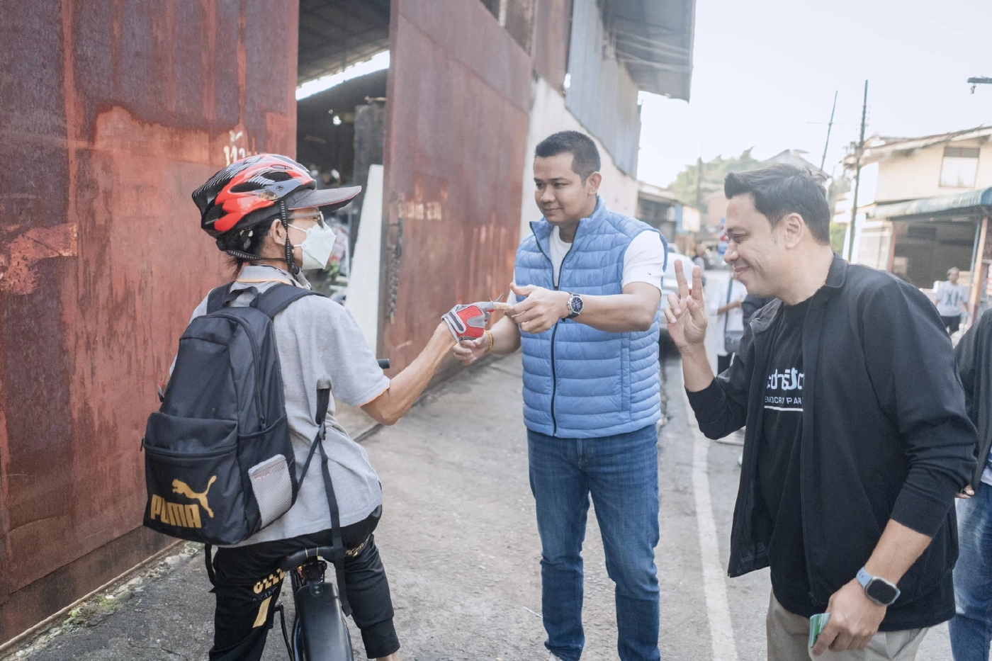 “ชัยชนะ” ลุยเทศบาลเมืองคอนช่วยหาเสียง ปลื้มกระแสพรรคดีขึ้นทุกวัน