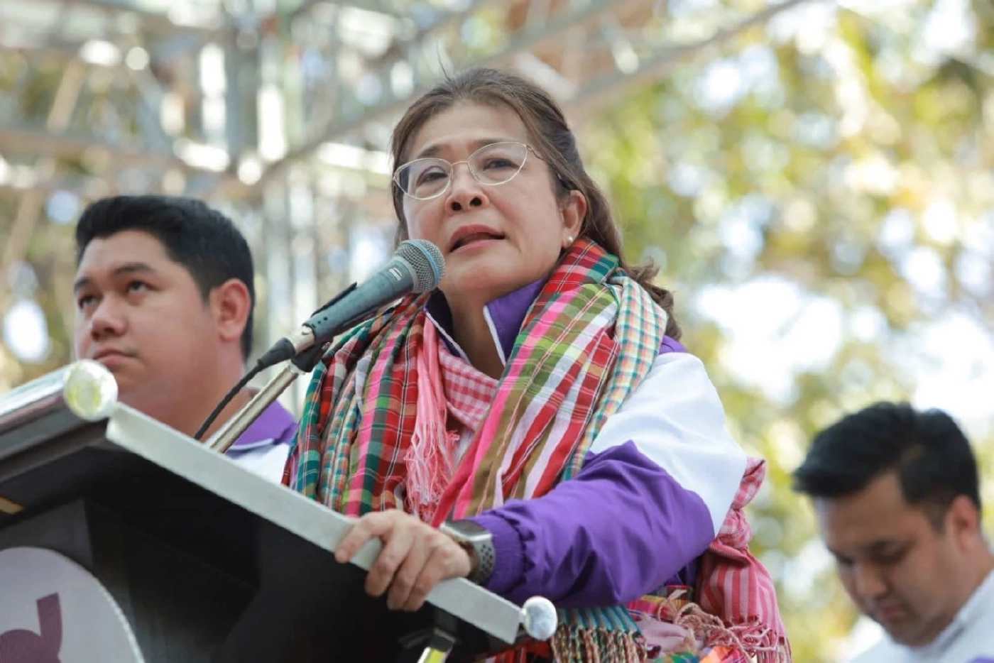 คุณหญิงสุดารัตน์ เกยุราพันธุ์ หัวหน้าพรรคไทยสร้างไทย
