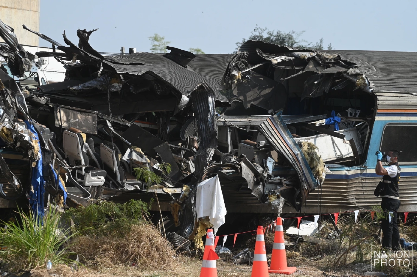 สลด! ลูกติดต่อพ่อแม่ไม่ได้ รุดดูจุดเครนถล่ม สีคิ้ว ถึงใจสลาย