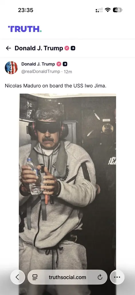 ภาพแรก “มาดูโร” ถูกทหารสหรัฐควบคุมตัวบนเรือ USS Iwo Jima ถูกส่งไปนิวยอร์ก