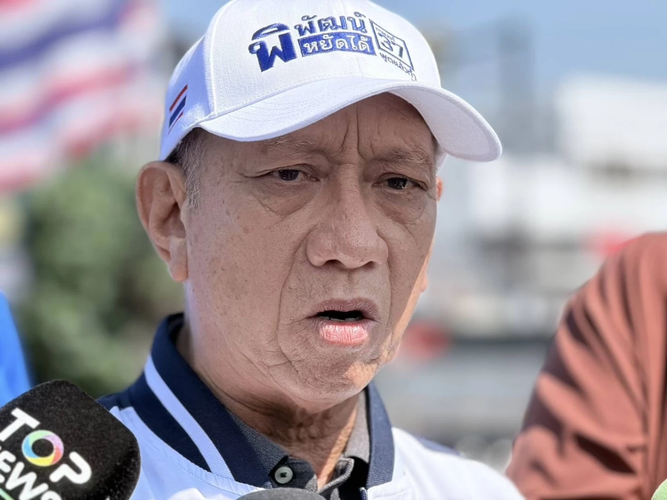 "พิพัฒน์" สั่งอธิบดีกรมราง - รักษาราชการผู้ว่าฯ รฟท. เร่งลงพื้นที่เหตุเครนถล่มทับรถไฟ โคราช