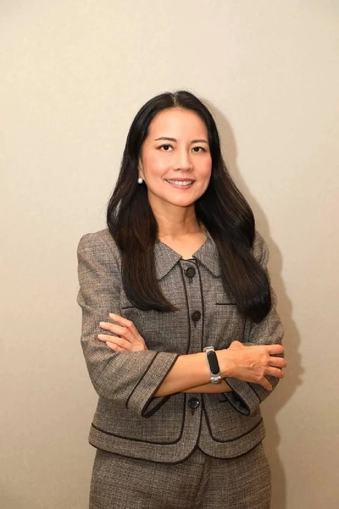 น.ส.ลิซ่า งามตระกูลพานิช นายกสมาคมอุตสาหกรรมก่อสร้างไทยฯ