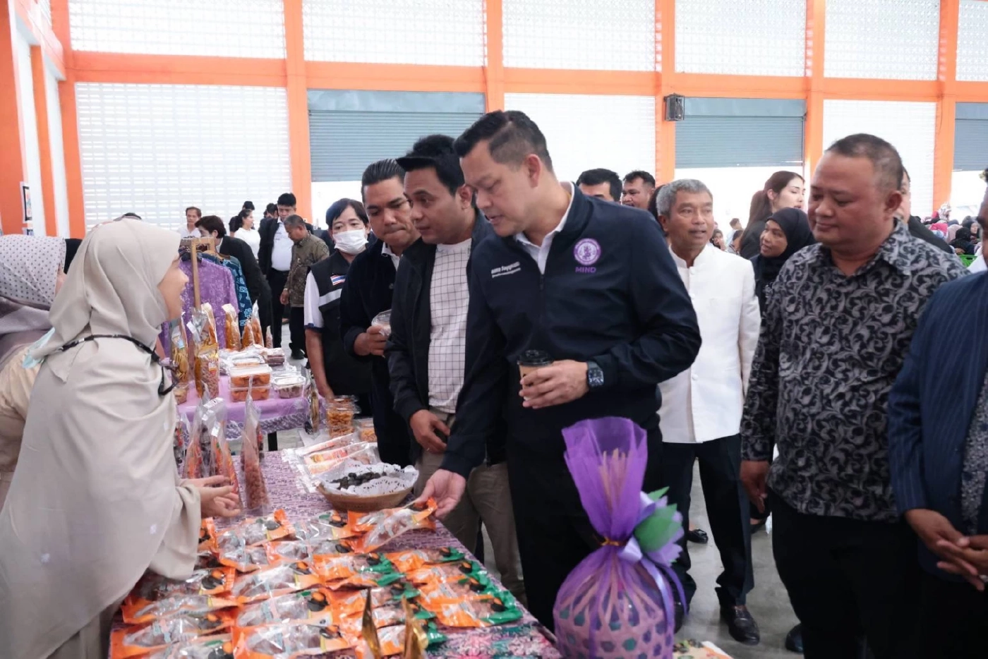 “ธนกร” ลุยปัตตานี ปั้น “ลูกหยียะรัง” รุกตลาดออนไลน์-ต่างประเทศ