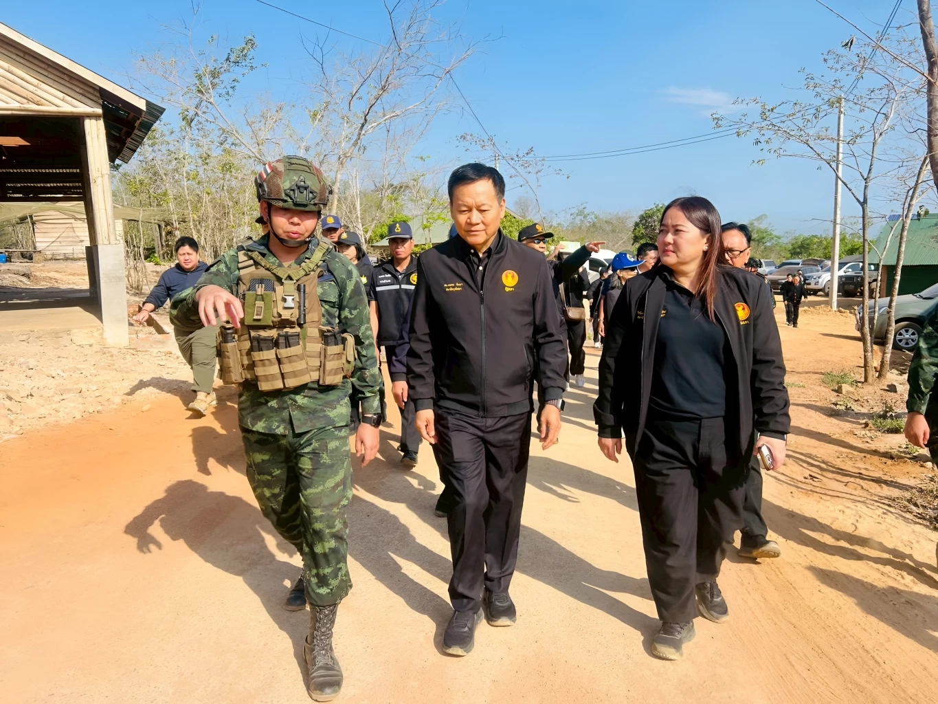 คณะกรรมาธิการพิจารณาฯ MOU 43-44 ลงพื้นที่ชายแดนศรีสะเกษ