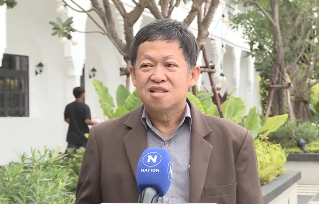 คมสัน โพธิ์คง อดีตผู้อำนวยการฝ่ายวินิจฉัย 1 ด้านกิจการสืบสวนสอบสวนและวินิจฉัย ยุคคณะกรรมการการเลือกตั้ง (กกต.)ชุดแรก