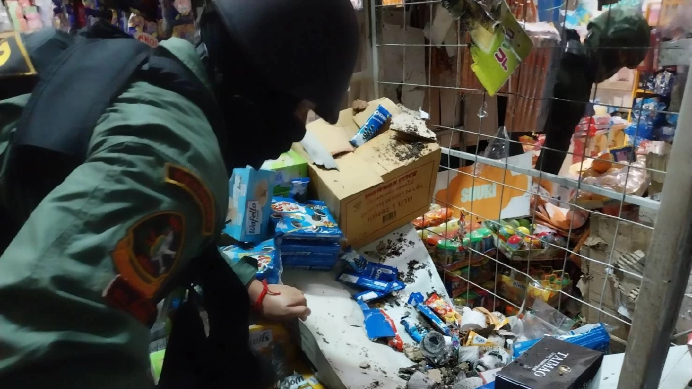 เปิดคลิป! "โจรใต้" ป่วนนราฯ ลอบวางระเบิด "2 อำเภอ 7 ลูก"