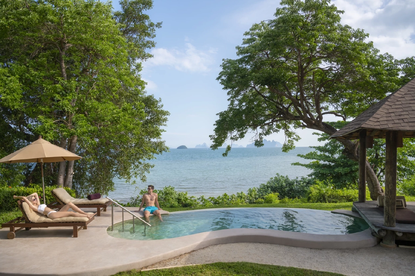 ดื่มด่ำไปกับมื้อค่ำแสนโรแมนติกและสัมผัสประสบการณ์สปาสุดผ่อนคลาย ณ เดอะ นาคา ไอแลนด์ ภูเก็ต