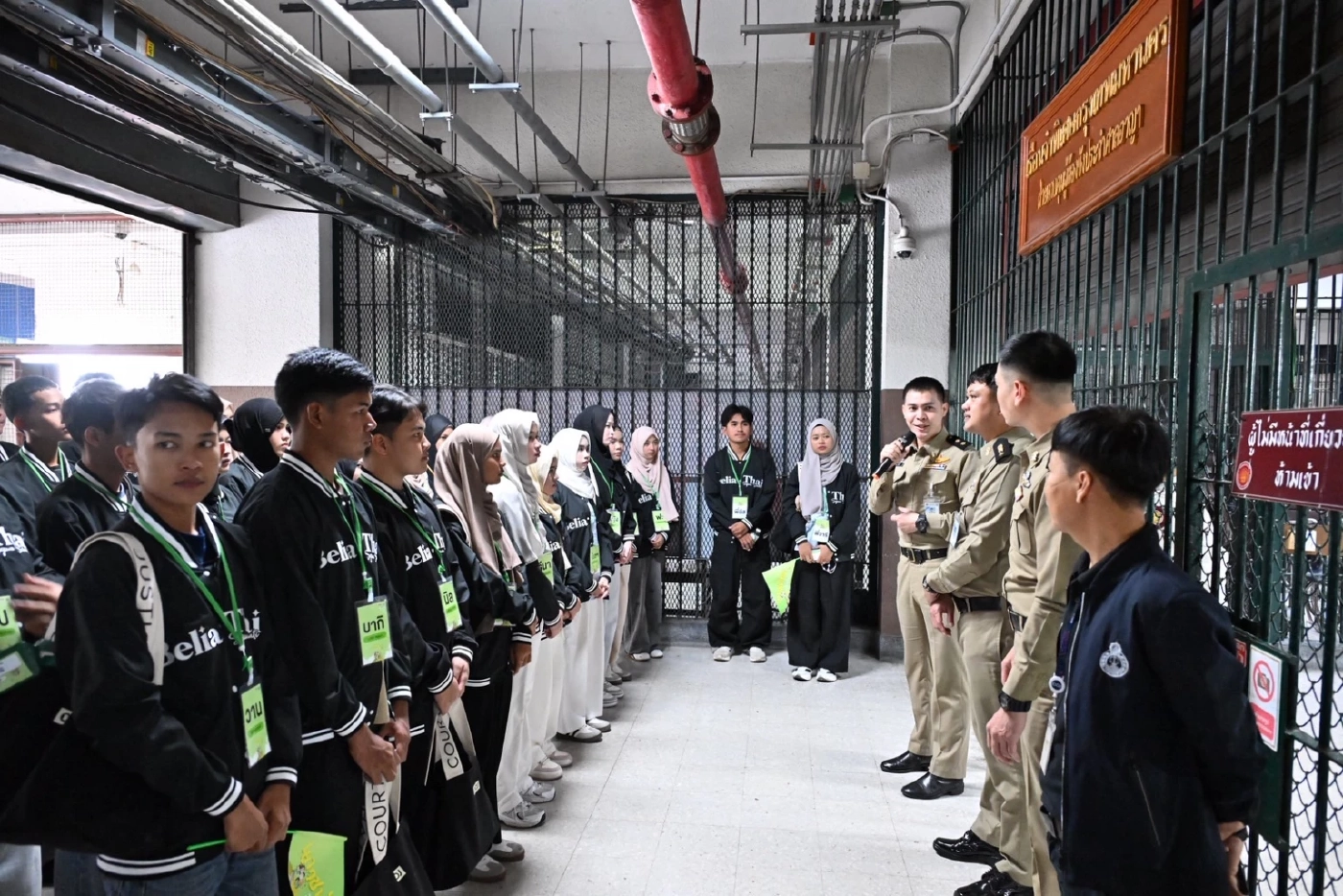 อธิบดีศาลอาญาเปิดบัลลังก์รับ เยาวชนไทย หัวใจเดียวกัน รุ่นที่ 10