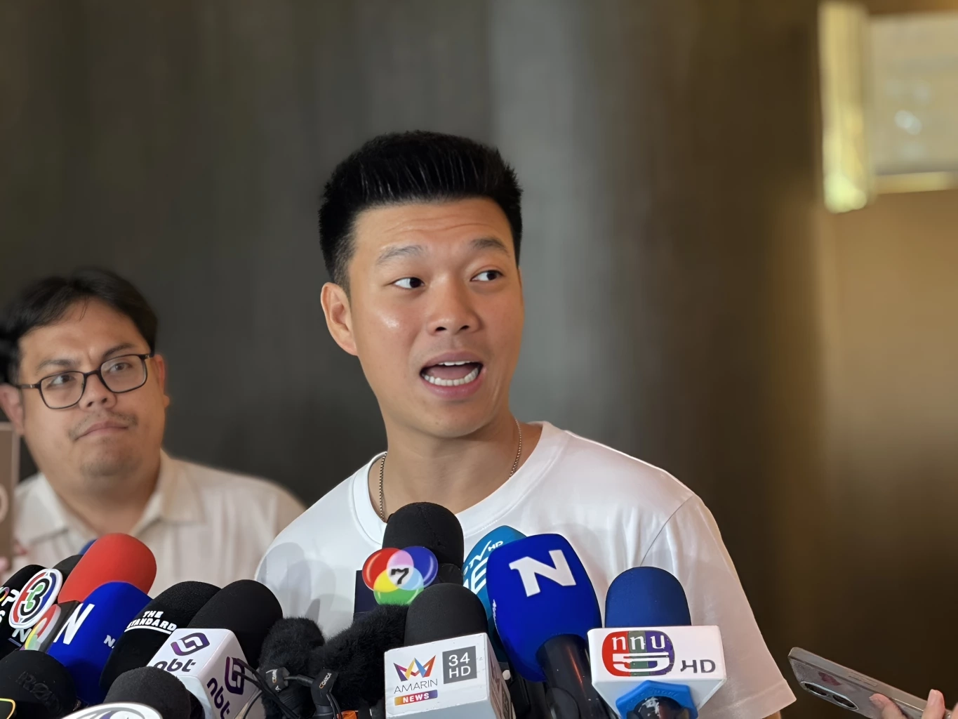 "เท้ง" เผย กกต. เปลี่ยนแบบ "บัตรเลือกตั้ง" สะท้อน "บัตรมีปัญหา" เตรียมร้อง "ม.157"