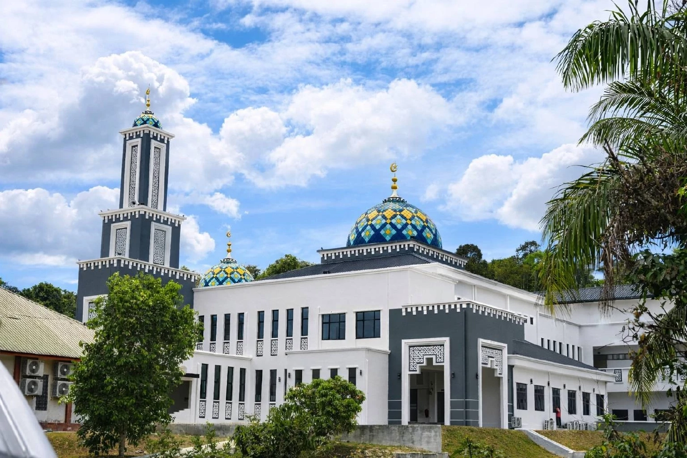 "เลขา ศอ.บต." ผุดไอเดีย "ปอเนาะสร้างอาชีพ" เชื่อมตลาดพริกไทยสู่ "มาเลเซีย" ดัน "สันติสุขกินได้"