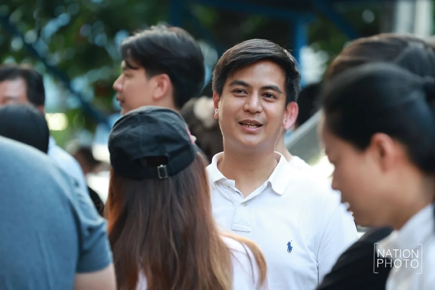 นายพริษฐ์ วัชรสินธุ โฆษกพรรคประชาชน