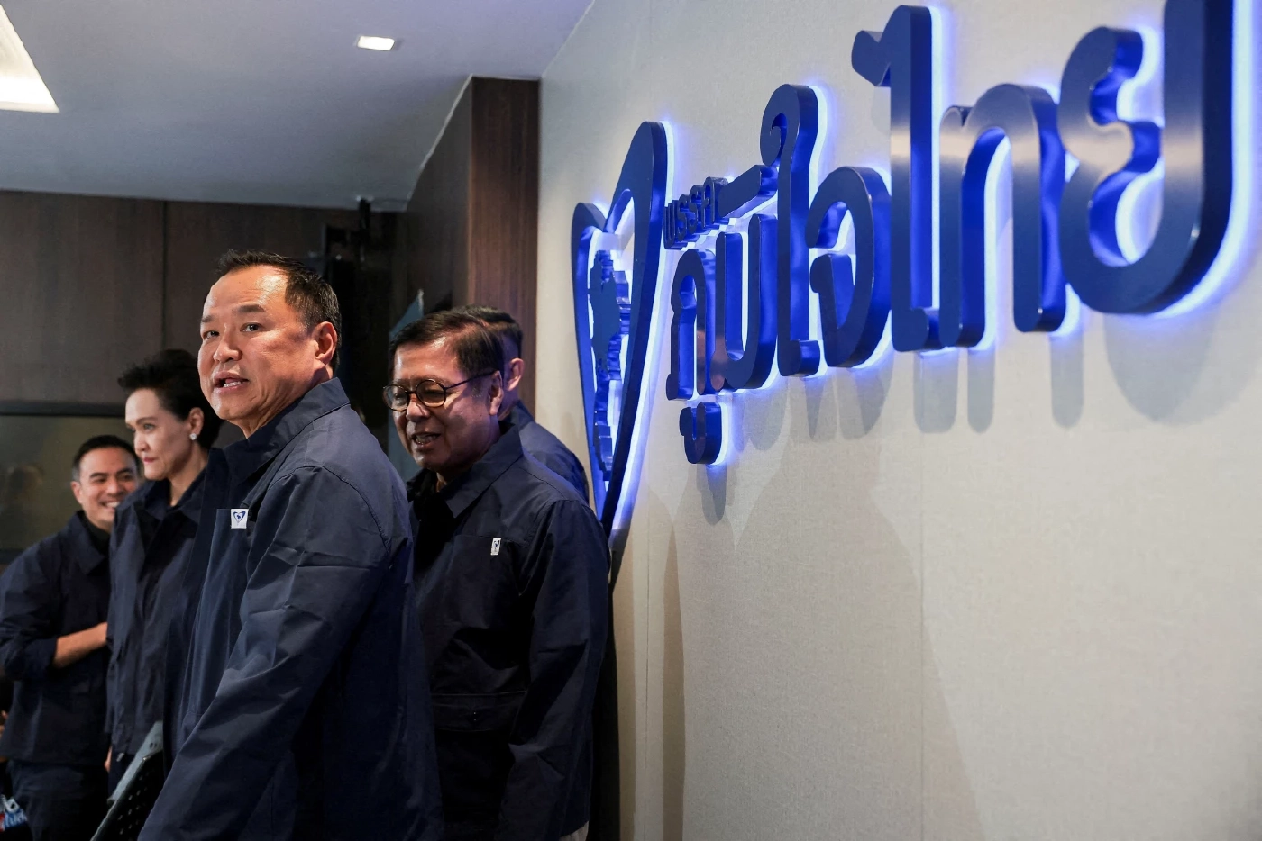 เลือกตั้งไทยในสายตาโลก: สื่อต่างชาติอ่านเกมการเมืองไทยอย่างไร