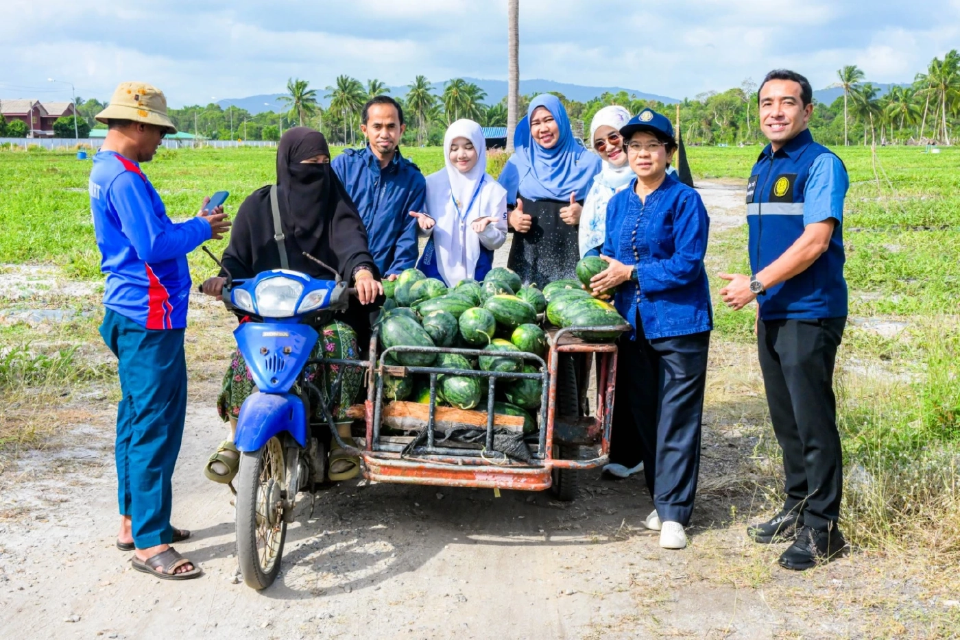 "แตงโมน้ำบ่อ" ปะนาเระ: เมื่อที่ดินรัฐแปลงเป็นทุน เปลี่ยนหยาดเหงื่อเป็นเงินแสน