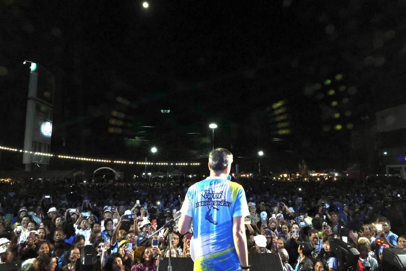 "อภิสิทธิ์" ลั่น! "ปชป สมบัติพ่อเฒ่า" ปลุก"นครศรีฯฟ้า"